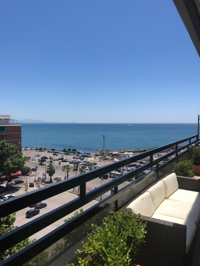 Mareluna Penthouse - Luxury Rooftop Salerno Exterior foto