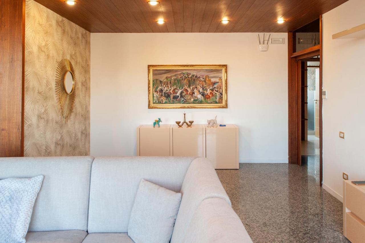 Mareluna Penthouse - Luxury Rooftop Salerno Exterior foto